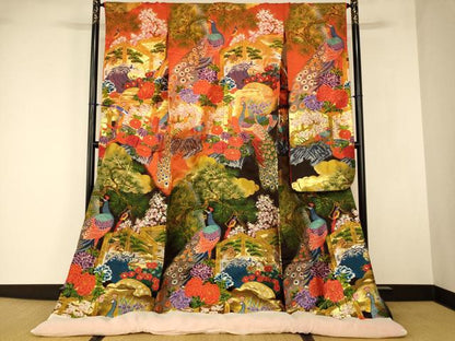 平和屋本店●色打掛　和装　婚礼　結婚式　花嫁　神社挙式　唐織　孔雀屏風松文　金銀糸　逸品　AABJ2652fw