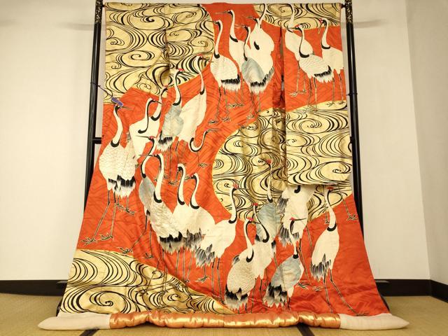平和屋本店●色打掛　婚礼　和装　花嫁　結婚式　神社挙式　群れ鶴光琳水　駒刺繍　金彩　金糸　逸品　AABJ2656fw