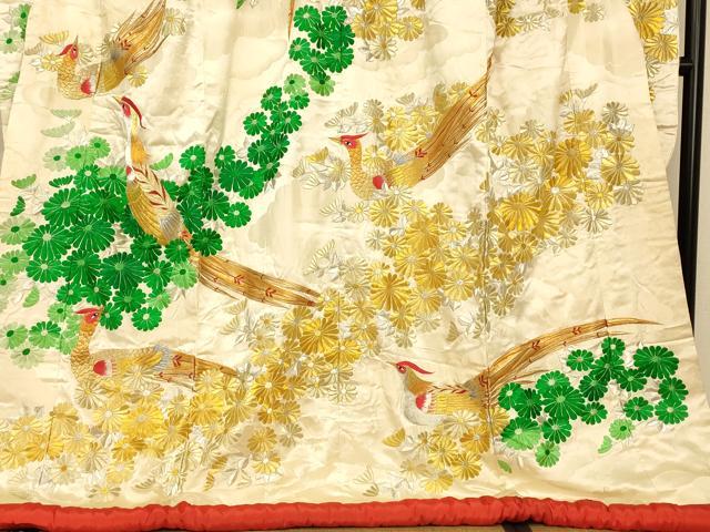 平和屋本店●色打掛　和装　婚礼　結婚式　花嫁　神社挙式　総刺繍　孔雀草花文　金銀糸　逸品　AABJ2669fw