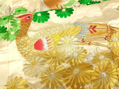 平和屋本店●色打掛　和装　婚礼　結婚式　花嫁　神社挙式　総刺繍　孔雀草花文　金銀糸　逸品　AABJ2669fw