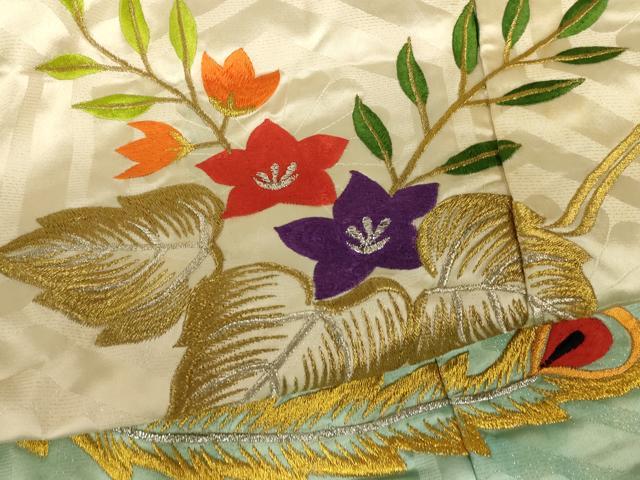 平和屋本店●色打掛　和装　婚礼　結婚式　花嫁　神社挙式　総刺繍　鳳凰枝花文　暈し染め　金銀糸　銀通し地　逸品　AABJ2670fw
