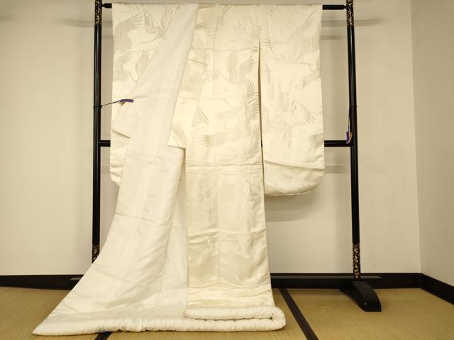 平和屋本店●白打掛　白無垢　和装　婚礼　結婚式　花嫁　神社挙式　唐織　飛鶴文　逸品　AABJ2682fw