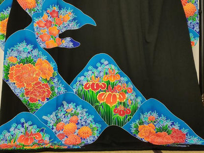 平和屋本店●お引きずり・お引き摺り・引き振袖 和装 結婚式 舞妓 芸妓 芸者 衣装 駒刺繍 山重ね草花文 暈し染め 黒地 逸品 AABJ2741fw