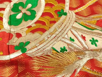 平和屋本店●色打掛　和装　婚礼　結婚式　花嫁　神社挙式　総刺繍　花鼓松文　金銀糸　逸品　AABJ2745fw