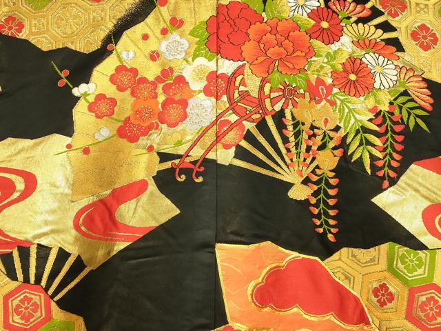 平和屋本店●色打掛　和装　婚礼　結婚式　花嫁　神社挙式　駒刺繍　吉祥花車扇子文　黒地　金銀糸　金通し地　逸品　AABJ2751fw