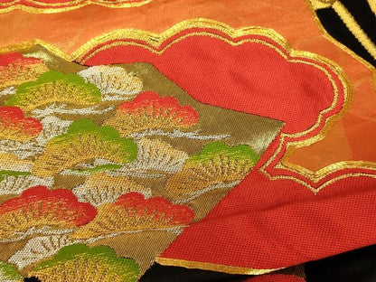 平和屋本店●色打掛　和装　婚礼　結婚式　花嫁　神社挙式　駒刺繍　吉祥花車扇子文　黒地　金銀糸　金通し地　逸品　AABJ2751fw