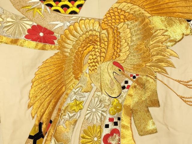平和屋本店●色打掛　和装　婚礼　結婚式　花嫁　神社挙式　駒刺繍　飛鶴束ね熨斗松梅文　金銀糸　逸品　AABJ2752fw