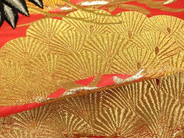 平和屋本店●色打掛　和装　婚礼　結婚式　花嫁　神社挙式　総刺繍　飛鶴松文　金銀糸　逸品　AABJ2760fw