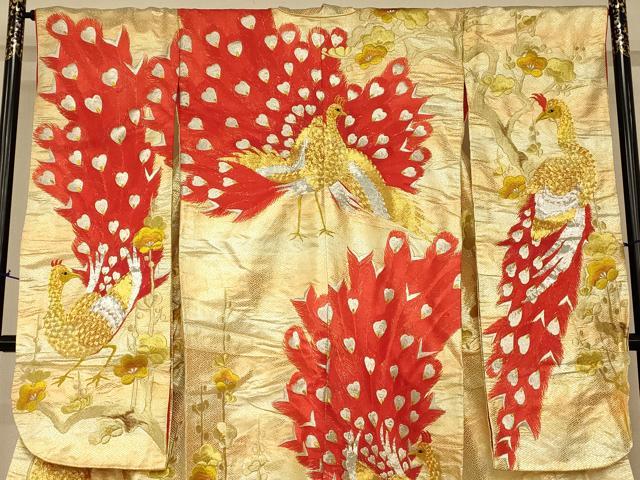 平和屋本店●色打掛　和装　婚礼　結婚式　花嫁　神社挙式　駒刺繍　枝梅孔雀文　金銀糸　逸品　AABJ2762fw