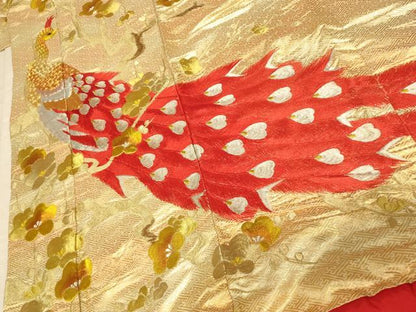 平和屋本店●色打掛　和装　婚礼　結婚式　花嫁　神社挙式　駒刺繍　枝梅孔雀文　金銀糸　逸品　AABJ2762fw