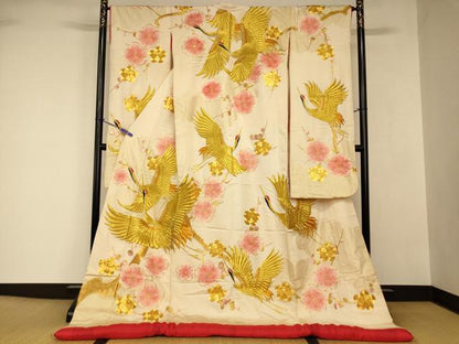 平和屋本店●色打掛　和装　婚礼　結婚式　花嫁　神社挙式　駒刺繍　飛鶴枝梅文　金糸　逸品　AABJ2764fw
