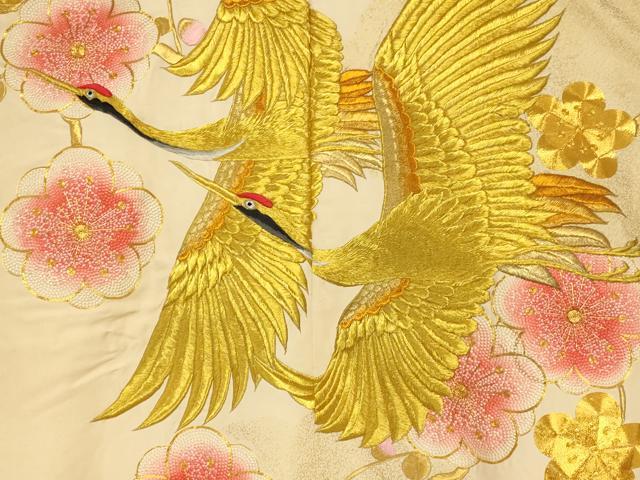 平和屋本店●色打掛　和装　婚礼　結婚式　花嫁　神社挙式　駒刺繍　飛鶴枝梅文　金糸　逸品　AABJ2764fw