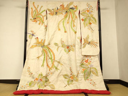 平和屋本店●色打掛　和装　婚礼　結婚式　花嫁　神社挙式　総刺繍　鳳凰草花文　金銀糸　逸品　AABJ2770fw