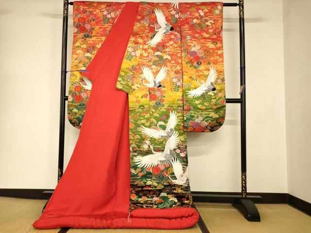 平和屋本店●色打掛　和装　婚礼　結婚式　花嫁　神社挙式　唐織　飛鶴吉祥草花文　暈し染め　金銀糸　逸品　AABJ2773fw