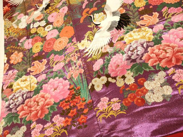 平和屋本店●色打掛　和装　婚礼　結婚式　花嫁　神社挙式　唐織　飛鶴草花山重ね文　暈し染め　金銀糸　金通し地　逸品　AABJ2774fw