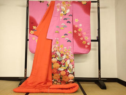 平和屋本店●色打掛　和装　婚礼　結婚式　花嫁　神社挙式　唐織　飛鶴草花文　暈し染め　金銀糸　金銀彩　逸品　AABJ2776fw