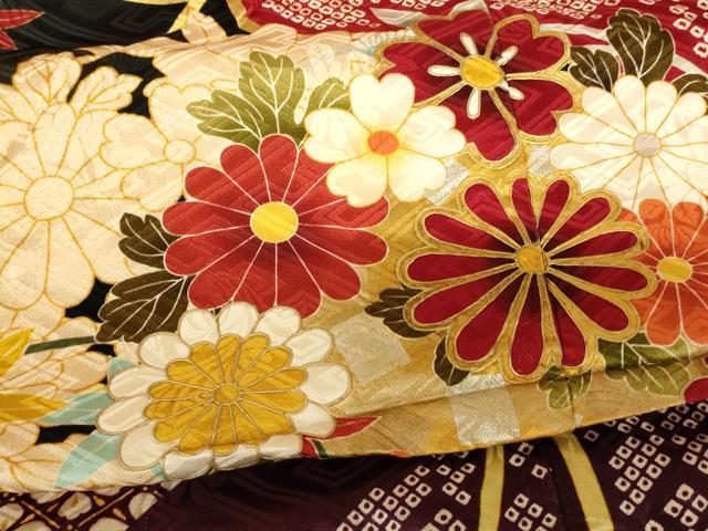 平和屋本店●お引きずり・お引き摺り・引き振袖 和装 結婚式 舞妓 芸妓 芸者 衣装 駒刺繍 草花丸文 黒地 金銀彩 逸品 AABJ2779fw