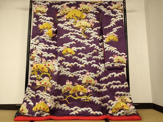平和屋本店●色打掛　和装　婚礼　結婚式　花嫁　神社挙式　総刺繍　枝梅松文　金銀糸　逸品　AABJ2785fw
