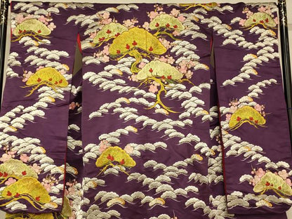 平和屋本店●色打掛　和装　婚礼　結婚式　花嫁　神社挙式　総刺繍　枝梅松文　金銀糸　逸品　AABJ2785fw