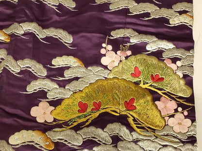 平和屋本店●色打掛　和装　婚礼　結婚式　花嫁　神社挙式　総刺繍　枝梅松文　金銀糸　逸品　AABJ2785fw