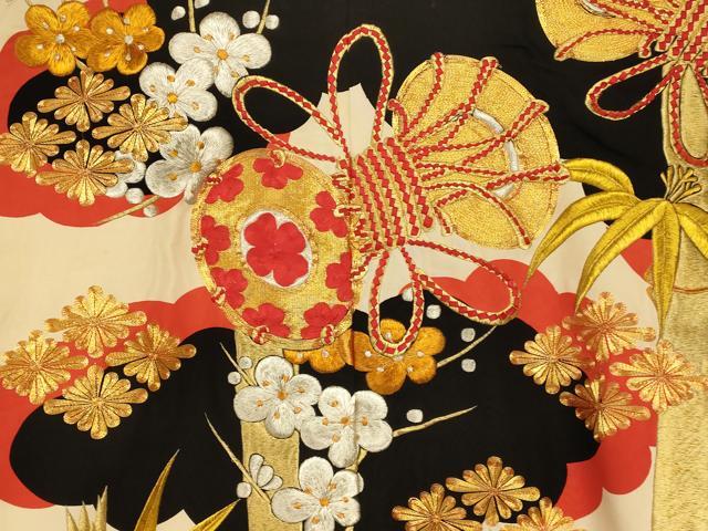 平和屋本店●色打掛　和装　婚礼　結婚式　花嫁　神社挙式　駒刺繍　花鼓笹竹文　黒地　金銀糸　逸品　AABJ2792fw
