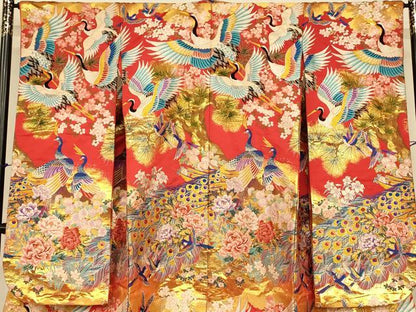 平和屋本店●色打掛　和装　婚礼　結婚式　花嫁　神社挙式　作家物　唐織　四季華鳥図　孔雀　金糸　逸品　AABJ2795fw