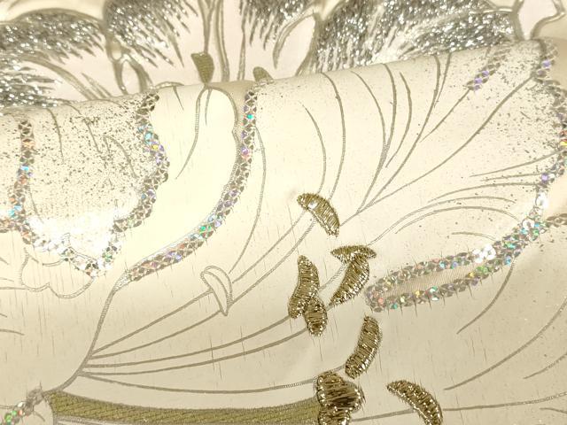 平和屋本店●IKKO　白打掛　白無垢　和装　婚礼　結婚式　花嫁　神社挙式　刺繍　枝花文　金糸　金銀彩　逸品　AABJ2802fw