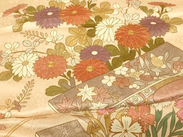 平和屋本店●お引きずり・お引き摺り・引き振袖　和装　結婚式　舞妓　芸妓　芸者　衣装　駒刺繍　草花流水文　金彩　逸品　AABJ2807fw