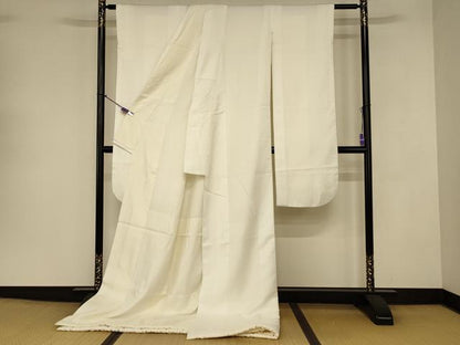平和屋本店●掛下・長襦袢セット　打掛　和装　婚礼　花嫁　結婚式　神社挙式　紗綾形地紋　AABJ2828fw