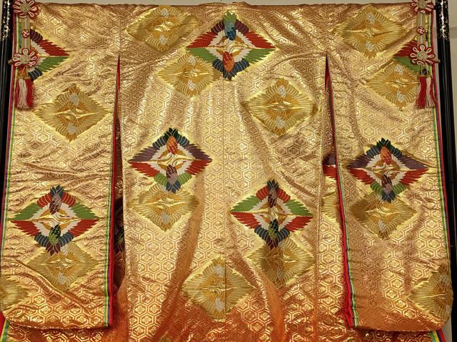 平和屋本店●西陣　色打掛　和装　婚礼　結婚式　花嫁　神社挙式　唐織　月華鶴　金銀糸　逸品　AABJ2839fw