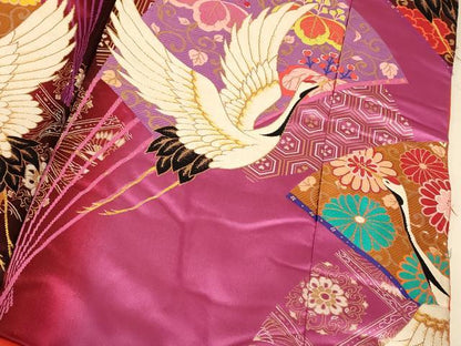 平和屋本店●色打掛　和装　婚礼　結婚式　花嫁　神社挙式　総刺繍　扇子飛鶴花唐草文　暈し染め　金糸　AABJ2840fw