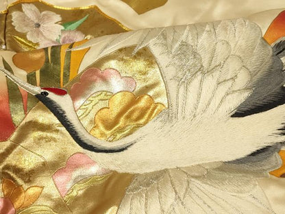 平和屋本店●色打掛　和装　婚礼　結婚式　花嫁　神社挙式　駒刺繍　飛鶴松竹梅文　金銀糸　金銀彩　逸品　AABJ2841fw