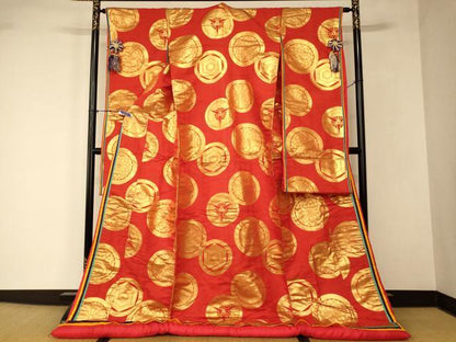平和屋本店●色打掛　和装　婚礼　結婚式　花嫁　神社挙式　花丸文　金糸　十二単風　逸品　AABJ2853fw