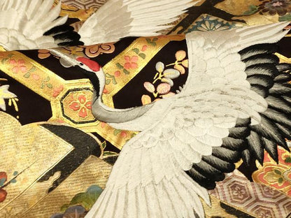 平和屋本店●色打掛　和装　婚礼　結婚式　花嫁　神社挙式　手描き　刺繍　飛鶴天井梅松文　金彩　銀糸　逸品　AABJ2858fw