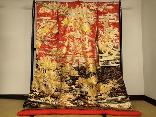平和屋本店●色打掛　和装　婚礼　結婚式　花嫁　神社挙式　飛鶴松竹梅文　暈し染め　金銀彩　逸品　AABJ2866fw