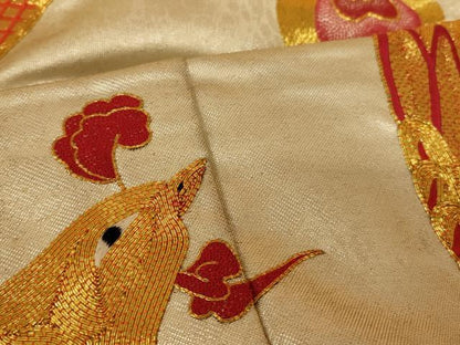平和屋本店●中国三大刺繍　相良刺繍　駒刺繍　色打掛　和装　婚礼　結婚式　花嫁　神社挙式　鳳凰草花文　金銀糸　逸品　AABJ2872fw