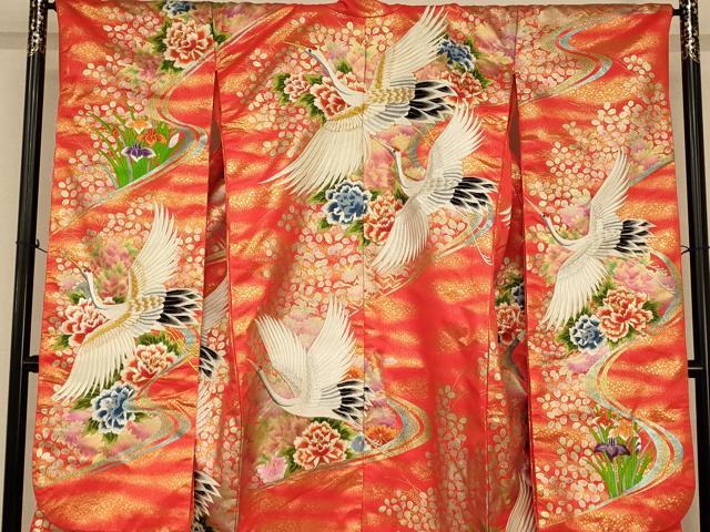平和屋本店●色打掛　和装　婚礼　結婚式　花嫁　神社挙式　駒刺繍　飛鶴草花流水文　金銀糸　逸品　AABJ2873fw