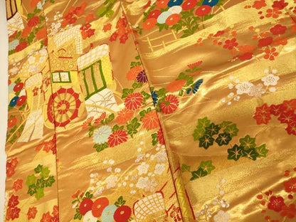 平和屋本店●色打掛　和装　婚礼　結婚式　花嫁　神社挙式　唐織　御所車草花文　金銀糸　逸品　AABJ2876fw