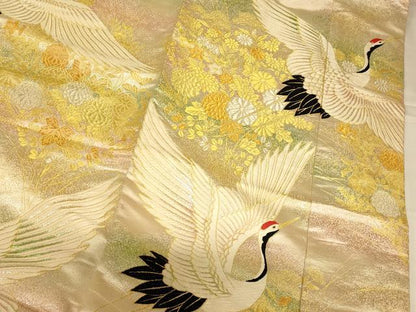 平和屋本店●色打掛　和装　婚礼　結婚式　花嫁　神社挙式　唐織　飛鶴草花文　金銀糸　逸品　AABJ2882fw