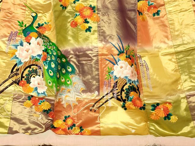 平和屋本店●色打掛　和装　婚礼　結婚式　花嫁　神社挙式　総刺繍　孔雀花車文　暈し染め　金糸　逸品　AABJ2885fw