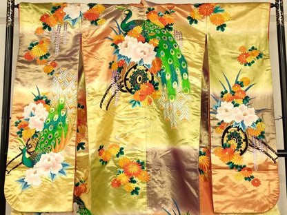 平和屋本店●色打掛　和装　婚礼　結婚式　花嫁　神社挙式　総刺繍　孔雀花車文　暈し染め　金糸　逸品　AABJ2885fw