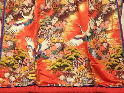 平和屋本店●色打掛　和装　婚礼　結婚式　花嫁　神社挙式　唐織　飛鶴御所車草花文　金糸　逸品　AABJ2887fw