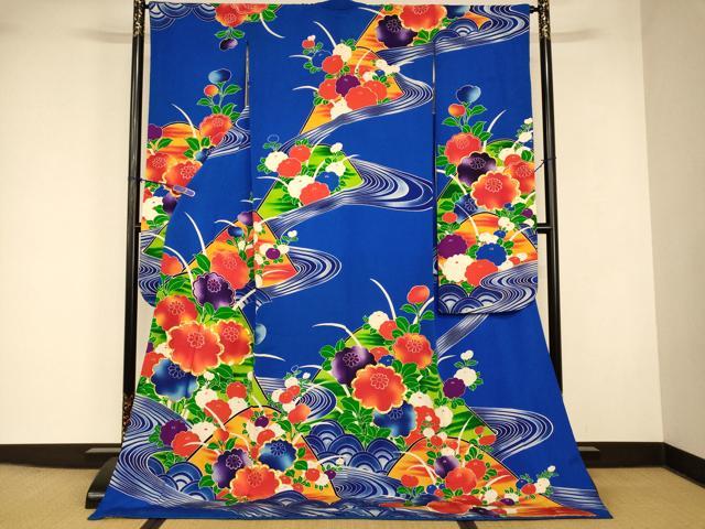 平和屋本店●お引きずり・お引き摺り・引き振袖　和装　結婚式　舞妓　芸妓　芸者　衣装　駒刺繍　草花重ね山流水文　逸品　AABJ2892fw