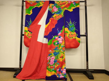 平和屋本店●お引きずり・お引き摺り・引き振袖　和装　結婚式　舞妓　芸妓　芸者　衣装　吉祥の香　暈し染め　金彩　逸品　AABJ2893fw