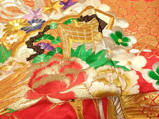 平和屋本店●色打掛　和装　婚礼　結婚式　花嫁　神社挙式　駒刺繍　飛鶴御所車文　金糸　逸品　AABJ2902fw