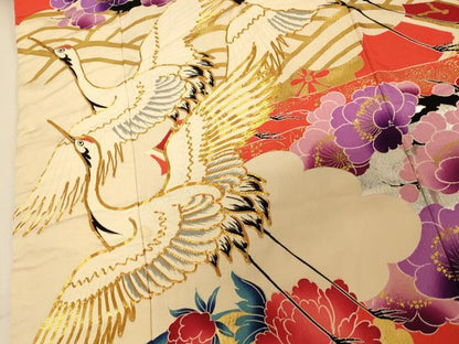 平和屋本店●色打掛　和装　婚礼　結婚式　花嫁　神社挙式　駒刺繍　飛鶴草花丸文　金銀彩　逸品　AABJ2904fw