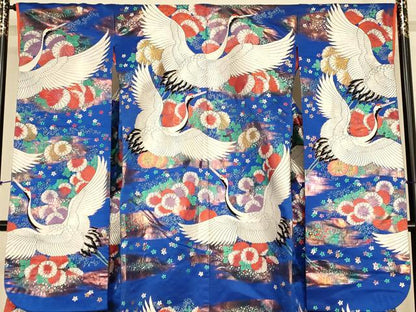 平和屋本店●色打掛 和装 婚礼 結婚式 花嫁 神社挙式 唐織 飛鶴草花文 金糸 逸品 AABJ2912fw