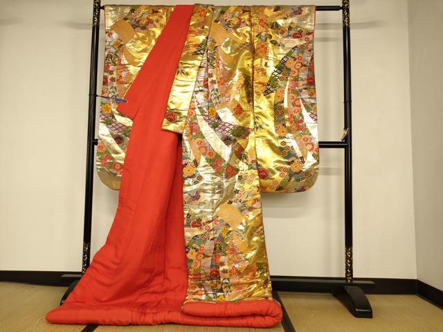 平和屋本店●色打掛　和装　婚礼　結婚式　花嫁　神社挙式　唐織　飛鶴松竹梅束ね熨斗文　暈し染め　金銀糸　逸品　AABJ2915fw