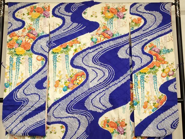 平和屋着物●豪華振袖　草花片輪車流水文　金彩　正絹　逸品　AABJ2918fw