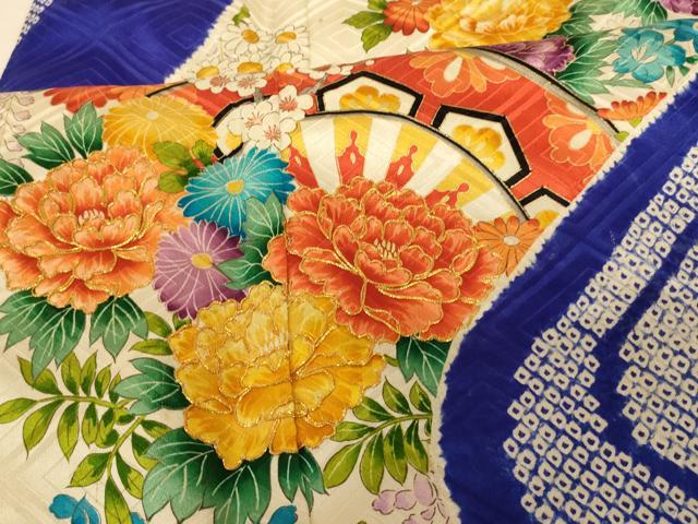 平和屋着物●豪華振袖　草花片輪車流水文　金彩　正絹　逸品　AABJ2918fw